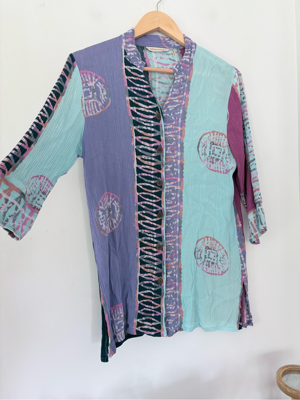 SOFT SURROUNDINGS M Gauze Rayon Tunic Top Button Purple Pink Shell Print Beach